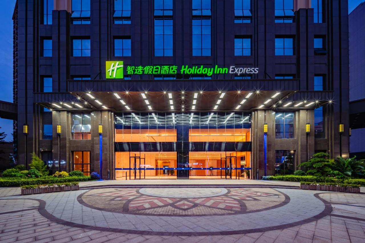 Holiday Inn Express Nanning Jiangnan By Ihg Exterior foto